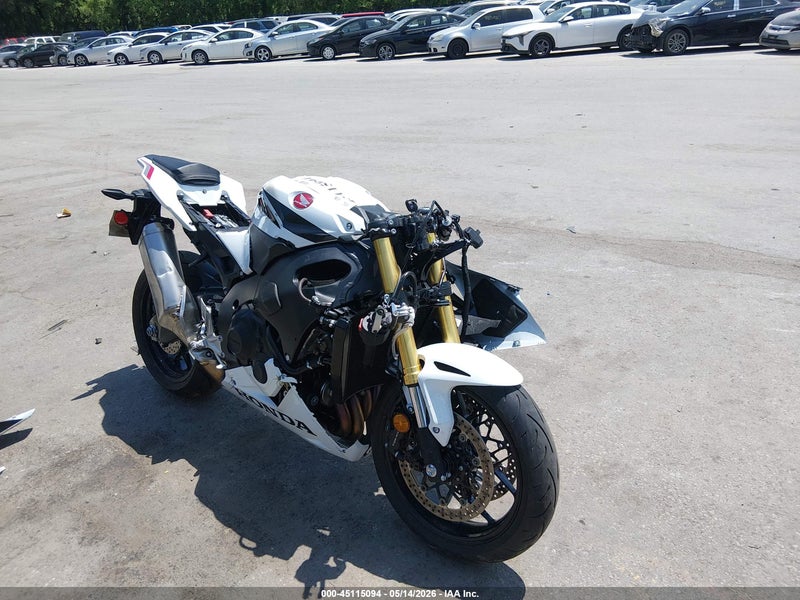 2026 Honda Cbr1000 Rr White vin: JH2SC7715TK900089
