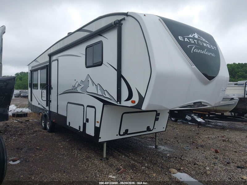 2022 Forest River East West Tandara   White vin: 5ZT3TDXB2N9010985