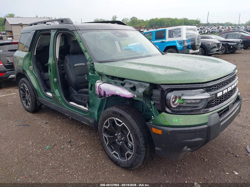 2025 Ford Bronco Sport Outer Banks Green vin: 3FMCR9CN3SRE96232