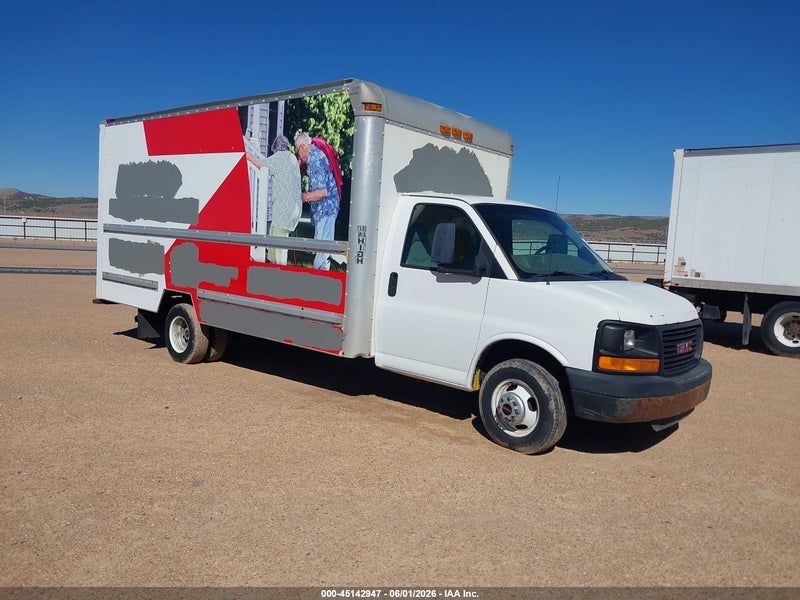 2008 Gmc Savana Cutaway Work Van White vin: 1GDJG31K481906185
