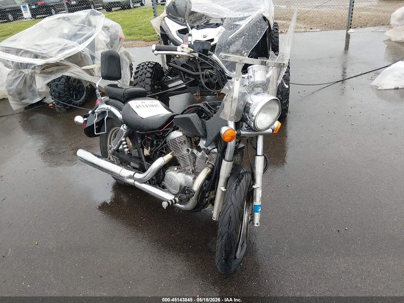1999 Honda Vt750 C Black vin: JH2RC4409XM100124