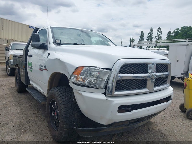 2016 Ram 3500 Tradesman Белый vin: 3C63R3ALXGG227318
