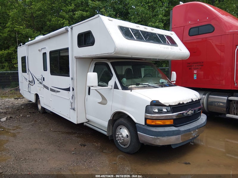 2003 Chevrolet Express Cutaway Base W/c7a White vin: 1GBJG31U631198962