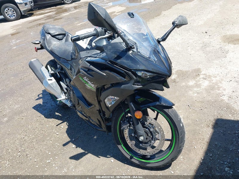 2024 Kawasaki Ex500   Black vin: ML5EXGG13RDA29259