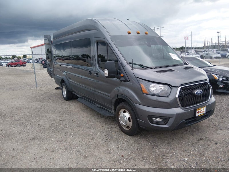 2024 Ford Transit-350 Passenger Van Xlt Gray vin: 1FBVU5XG8RKB78352