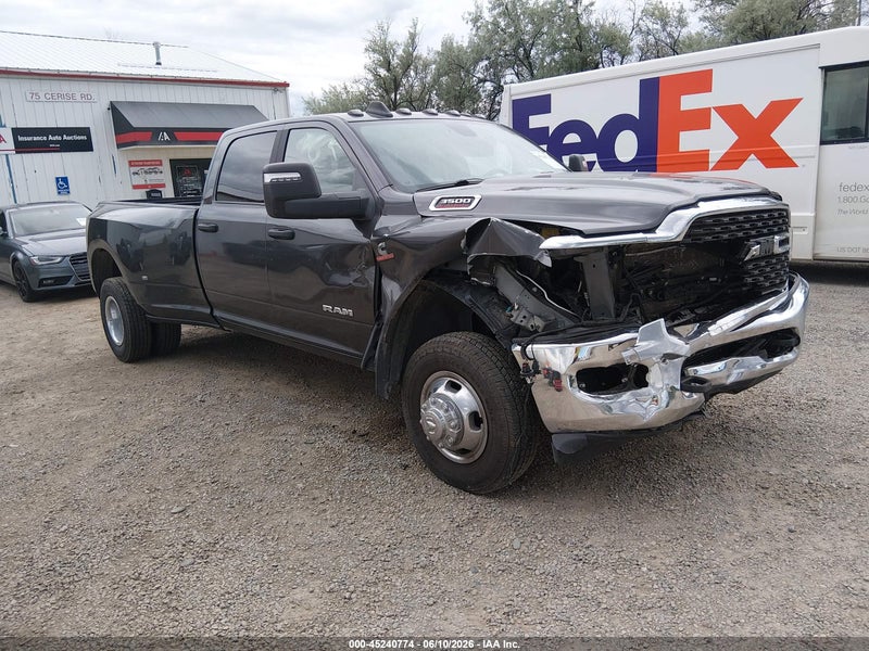 2024 Ram 3500 Big Horn  4x4 8' Box Серый vin: 3C63RRHL0RG128678
