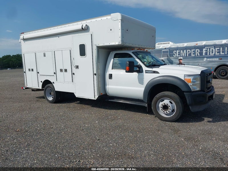 2013 Ford F-550 Chassis Xl vin: 1FDUF5GT3DEB00143