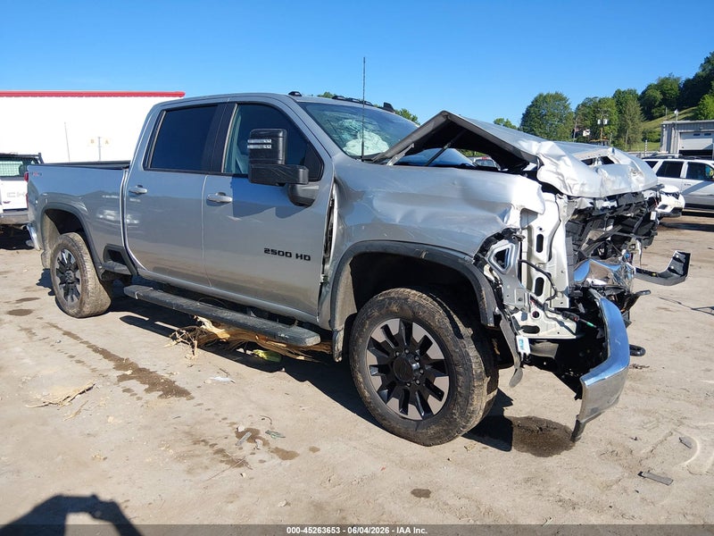 2020 Chevrolet Silverado 2500hd 4wd  Standard Bed Lt Silver vin: 1GC4YNE72LF341544