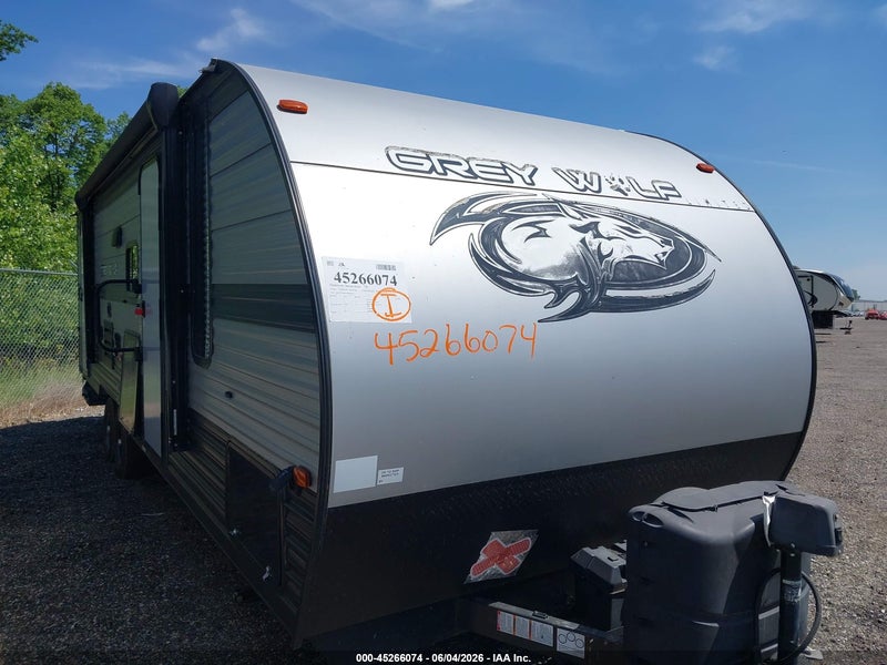 2020 Forest River Cherokee Travel Trailer   Gray vin: 4X4TCKB25LK060700