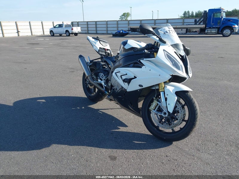 2016 Bmw S 1000 Rr White vin: WB10D2102GZ353308