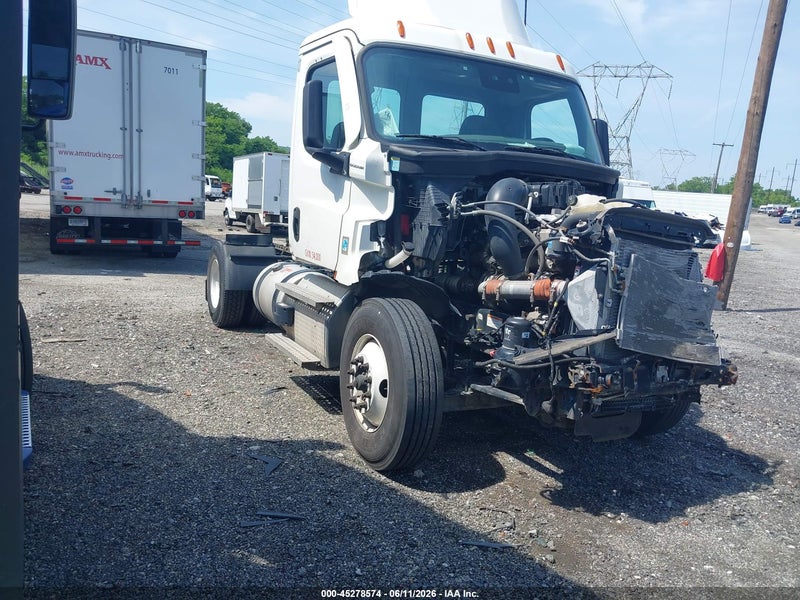 2023 Freightliner New Cascadia 126   White vin: 3AKBHKDV7PSNS3959