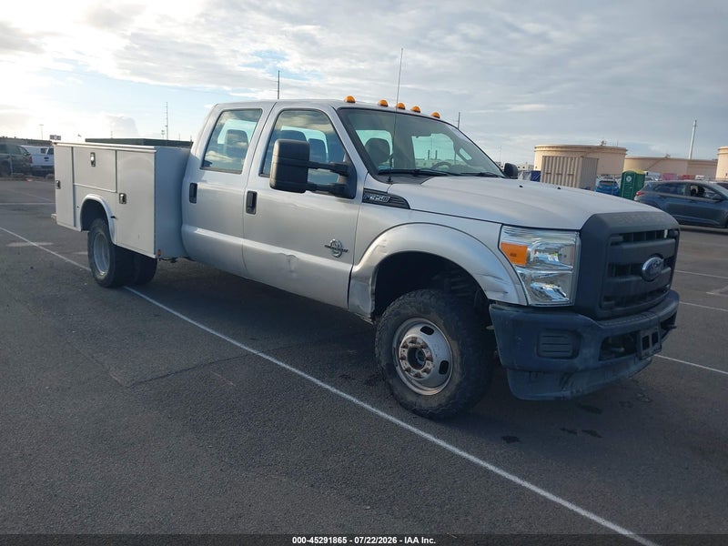 2015 Ford F-350 Chassis Xl Silver vin: 1FD8W3HT1FEA89490