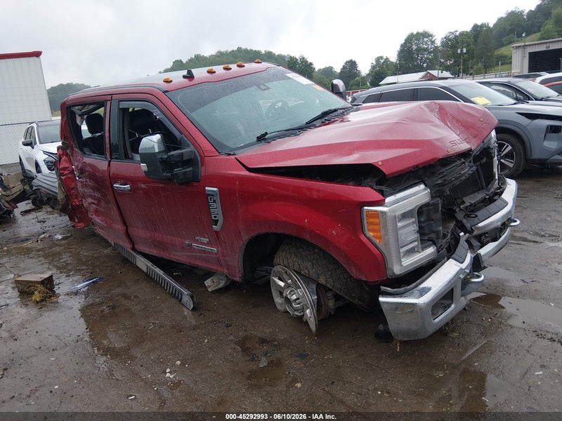 2019 Ford F-350 Lariat Red vin: 1FT8W3BTXKEE39853