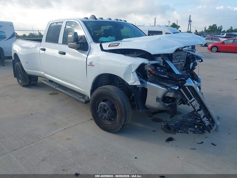 2026 Ram 3500   White vin: 3C63RRGL1TG228622