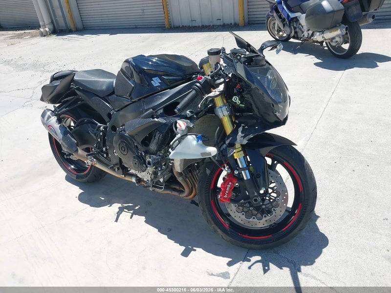 2019 Suzuki Gsx-r750   Black vin: JS1GR7MA3K7100209
