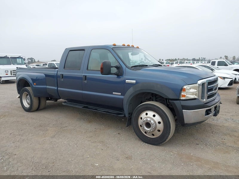 2005 Ford F-450 Lariat/xl/xlt Blue vin: 1FDXW47P15EC29171