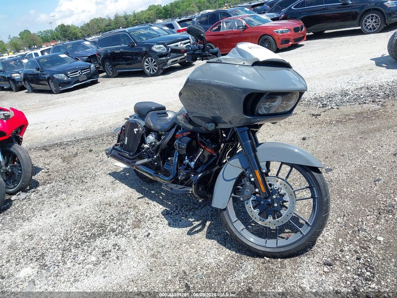 2018 Harley-davidson Fltrxse Cvo Road Glide Black vin: 1HD1TCL15JB958167