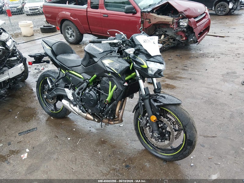 2022 Kawasaki Er650 L Black vin: ML5EREL14NDA51608