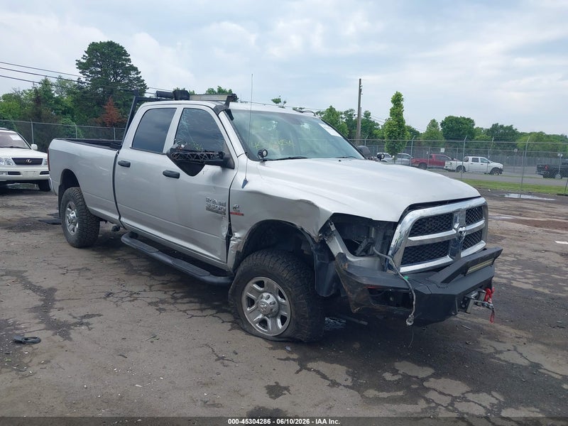 2013 Ram 3500 Tradesman Silver vin: 3C63R3GL8DG617790