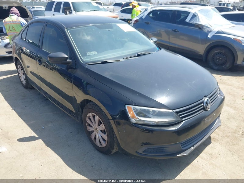 3VW2K7AJ5EM383082