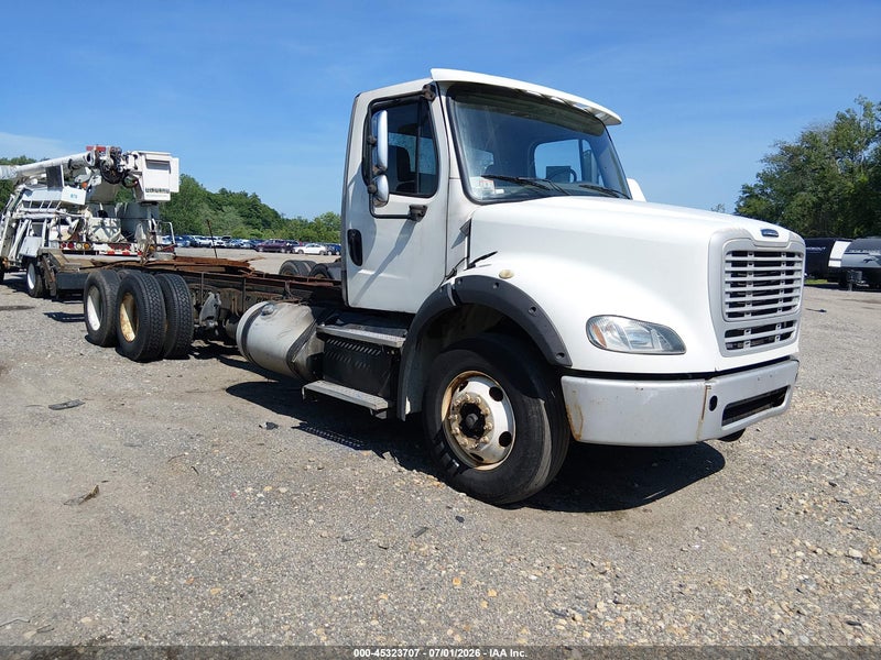 2013 Freightliner M2 112 Medium Duty White vin: 1FVHC5DV5DHBW1102