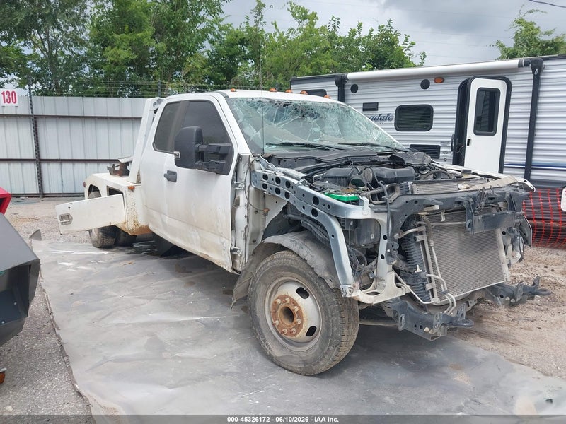 2017 Ford F-350 Tow Truck Xl White vin: 1FD8X3G67HED95265