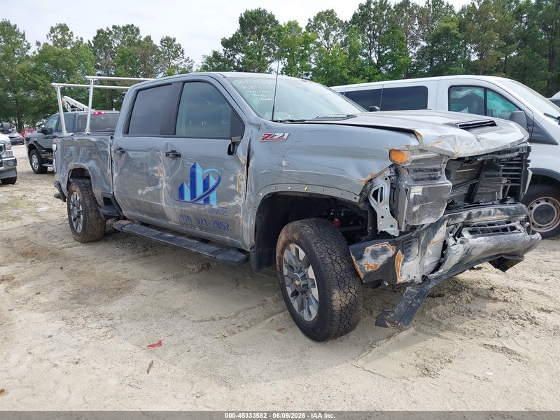 2025 Chevrolet Silverado 2500hd 4wd  Standard Bed Custom Gray vin: 2GC4KMEY8S1221385