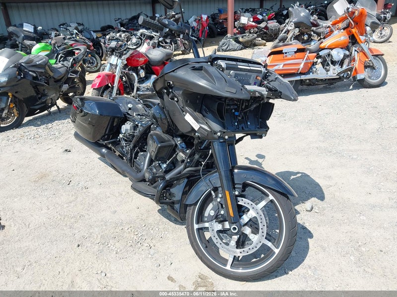 2025 Harley-davidson Fltrx   Black vin: 1HD1KH719SB645800