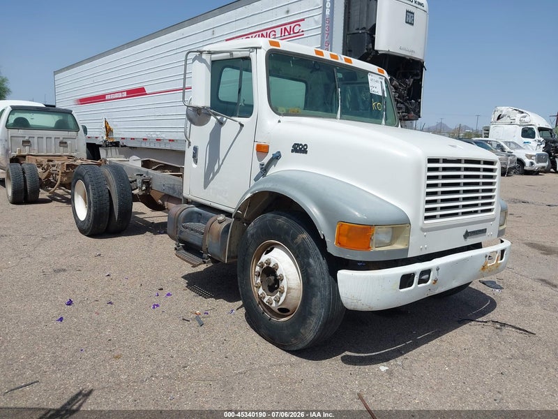1998 International 4000 4700 vin: 1HTSCAAM3WH500951