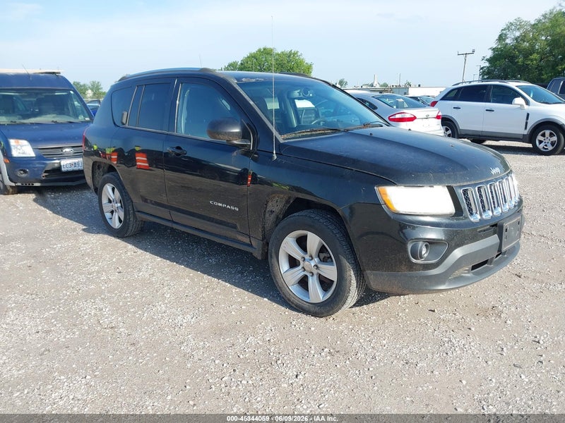 2013 Jeep Compass Sport vin: 1C4NJCBBXDD140946