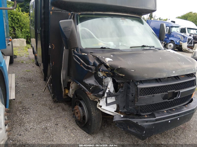2009 Chevrolet Bus Express Cutaway   Black vin: 1GBKG316991146238