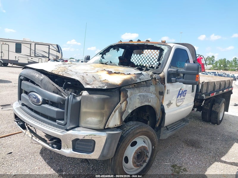 2012 Ford F-550 Chassis Xl White vin: 1FDUF5GT9CEC58534