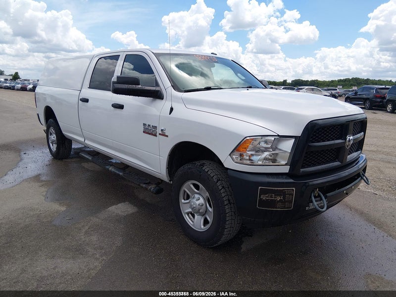 2017 Ram 3500 Tradesman  4x4 8' Box Белый vin: 3C63R3GL0HG762330