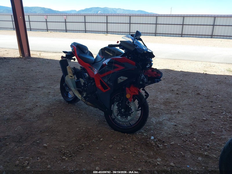 2025 Kawasaki Ex500   Red vin: ML5EXGG16SDA55554