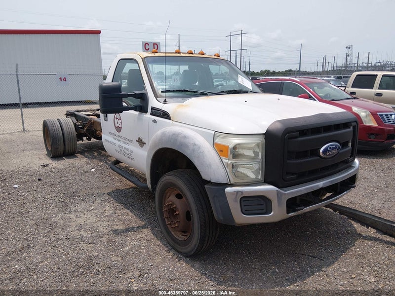 2012 Ford F-550 Chassis Xl White vin: 1FDUF5GT8CEA34087