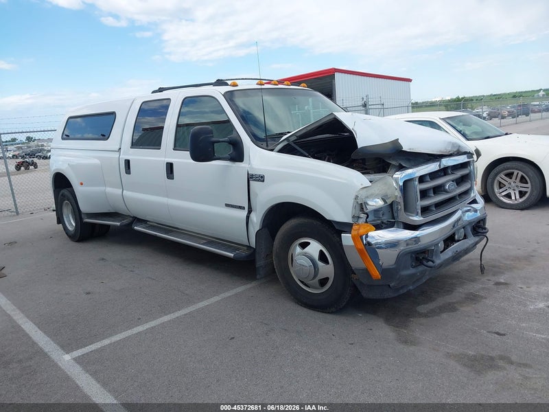 2001 Ford F-350 Lariat/xl/xlt White vin: 1FTWW32F81EC15755