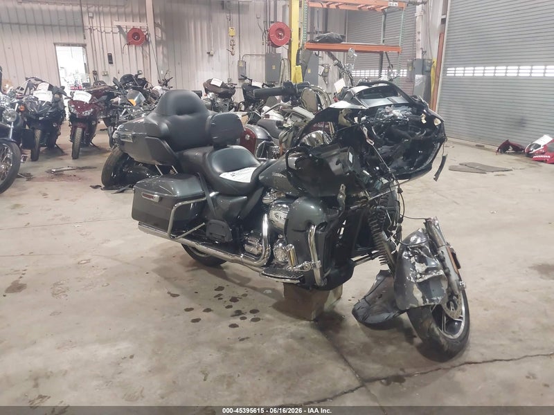 2022 Harley-davidson Fltrk   Gray vin: 1HD1KZF16NB625452