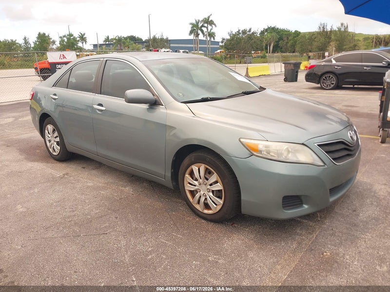 2010 Toyota Camry Le vin: 4T1BF3EK2AU525537