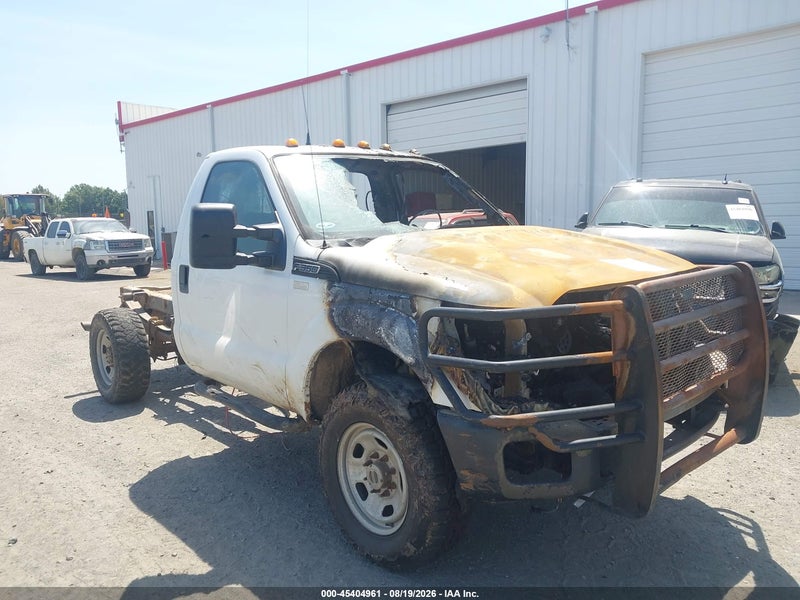 2016 Ford F-350 Chassis Xl/xlt White vin: 1FDRF3F62GED11683