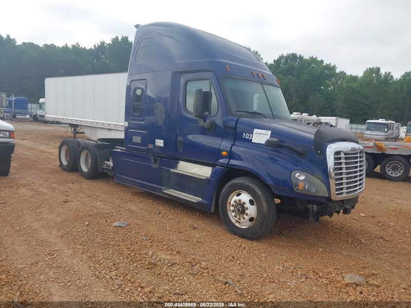 2016 Freightliner Cascadia 125   Blue vin: 3AKJGLD54GSHR8549