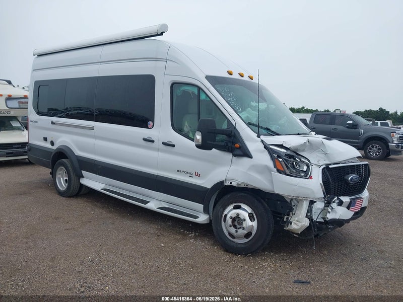 2022 Ford Transit-350 Cargo Van   White vin: 1FDRU8UG1NKA09685