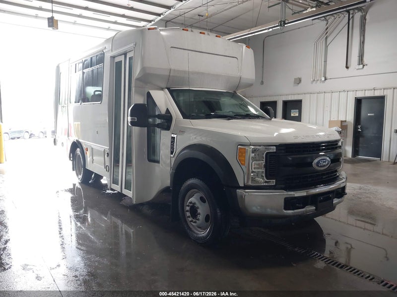 2017 Ford F-450 Chassis Xl White vin: 1FDAF4GT8HEF24100