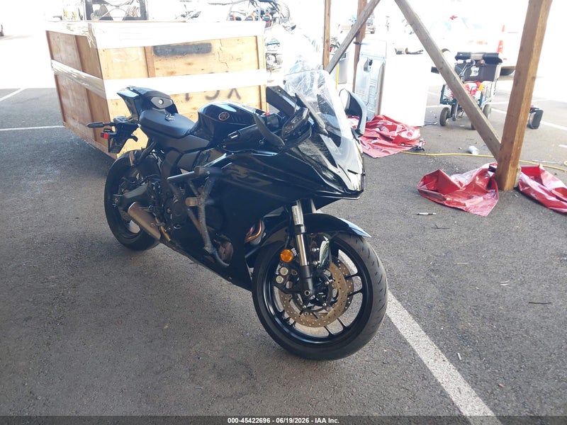 2026 Yamaha Yzfr7   Black vin: JYARM60E2TA004913