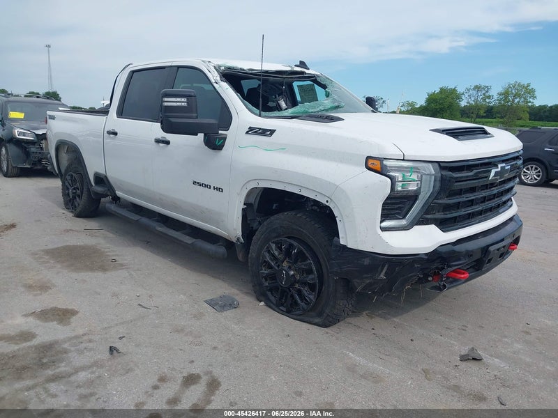 2026 Chevrolet Silverado 2500 Hd   White vin: 2GC4KNE74T1129348