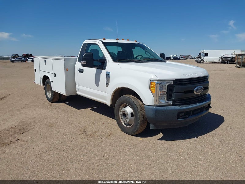 2017 Ford F-350 Chassis Xl vin: 1FDRF3G64HEE28990