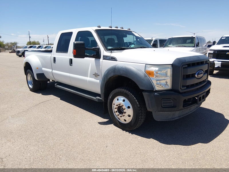 2016 Ford F-450   Белый vin: 1FT8W4DT4GEA39829