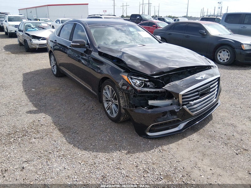 2018 Genesis G80 3.8 vin: KMHGN4JE2JU245602