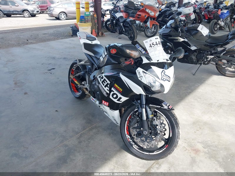 2010 Honda Cbr1000 Rr Black vin: JH2SC5915AK200071