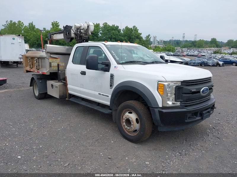 2017 Ford F-550 Chassis Lariat/xl/xlt White vin: 1FD0X5GTXHEE49527