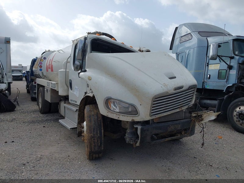 2020 Freightliner M2 106   White vin: 3ALACWD25LDLS4281